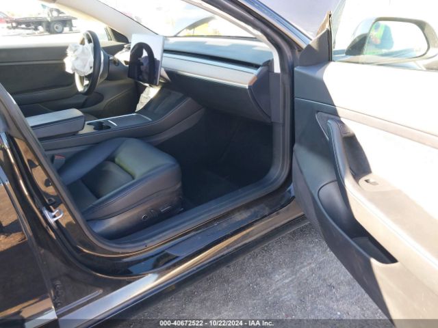 Photo 4 VIN: 5YJ3E1EA7MF929485 - TESLA MODEL 3 