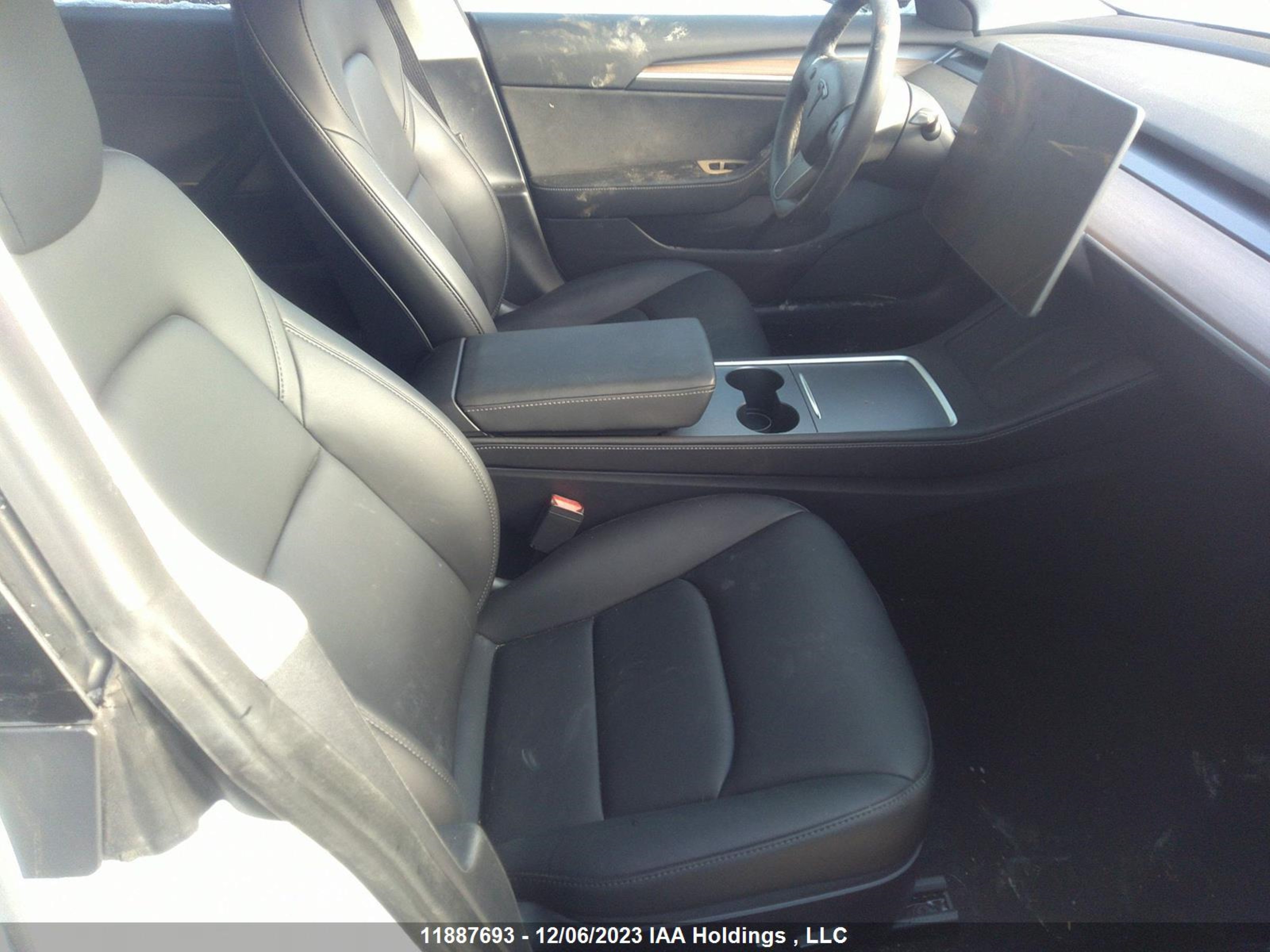 Photo 4 VIN: 5YJ3E1EA7NF249426 - TESLA MODEL 3 