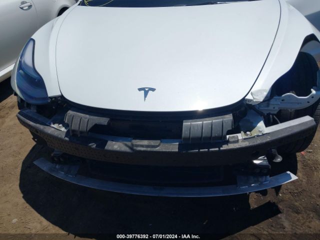 Photo 5 VIN: 5YJ3E1EA7NF321564 - TESLA MODEL 3 