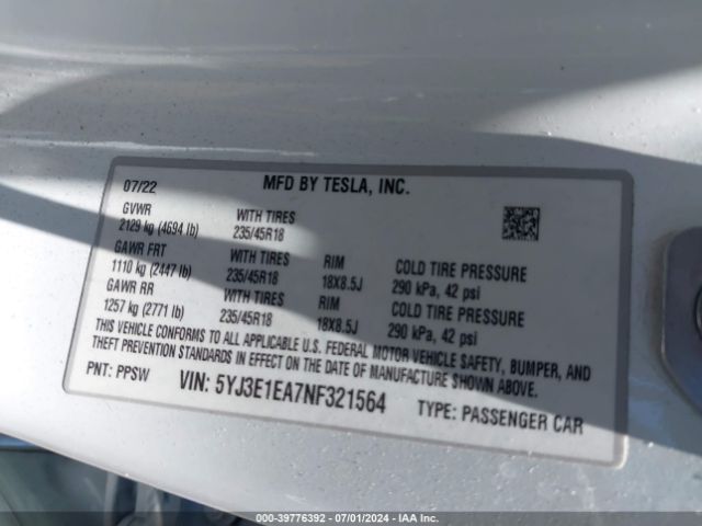 Photo 8 VIN: 5YJ3E1EA7NF321564 - TESLA MODEL 3 