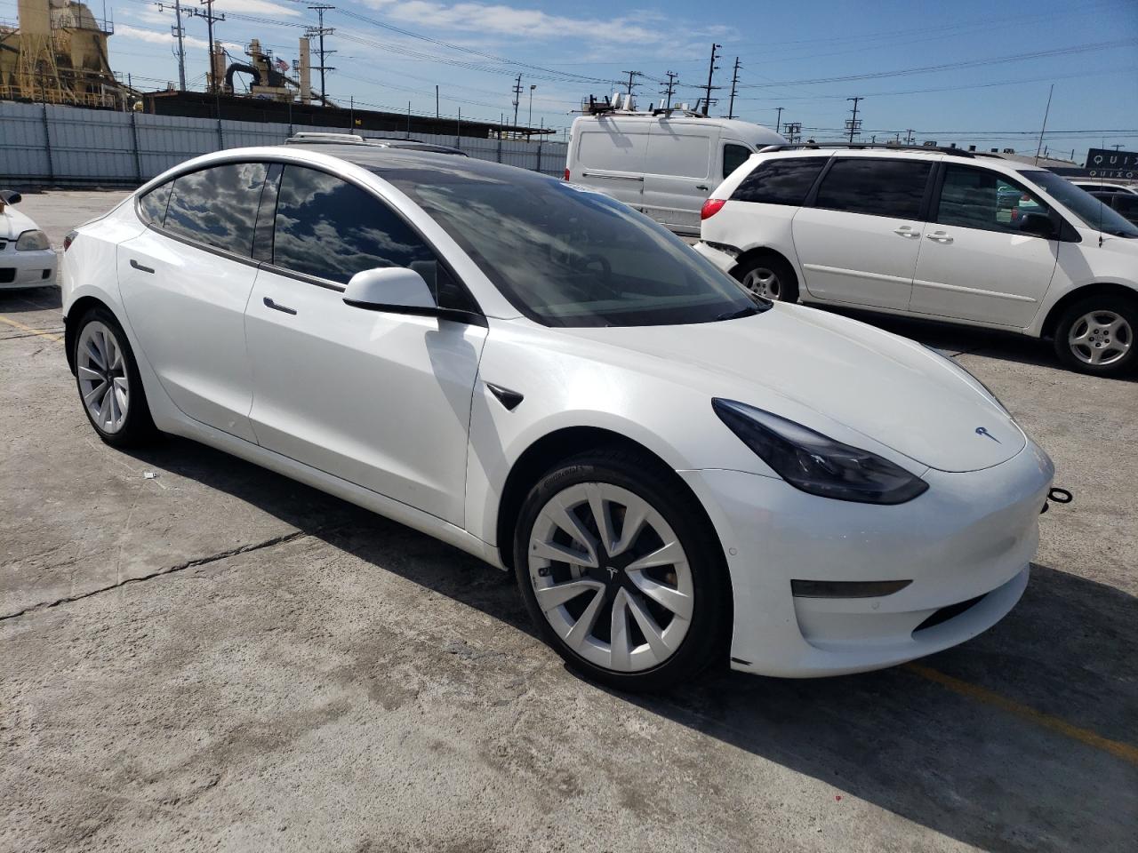 Photo 3 VIN: 5YJ3E1EA7NF374247 - TESLA MODEL 3 