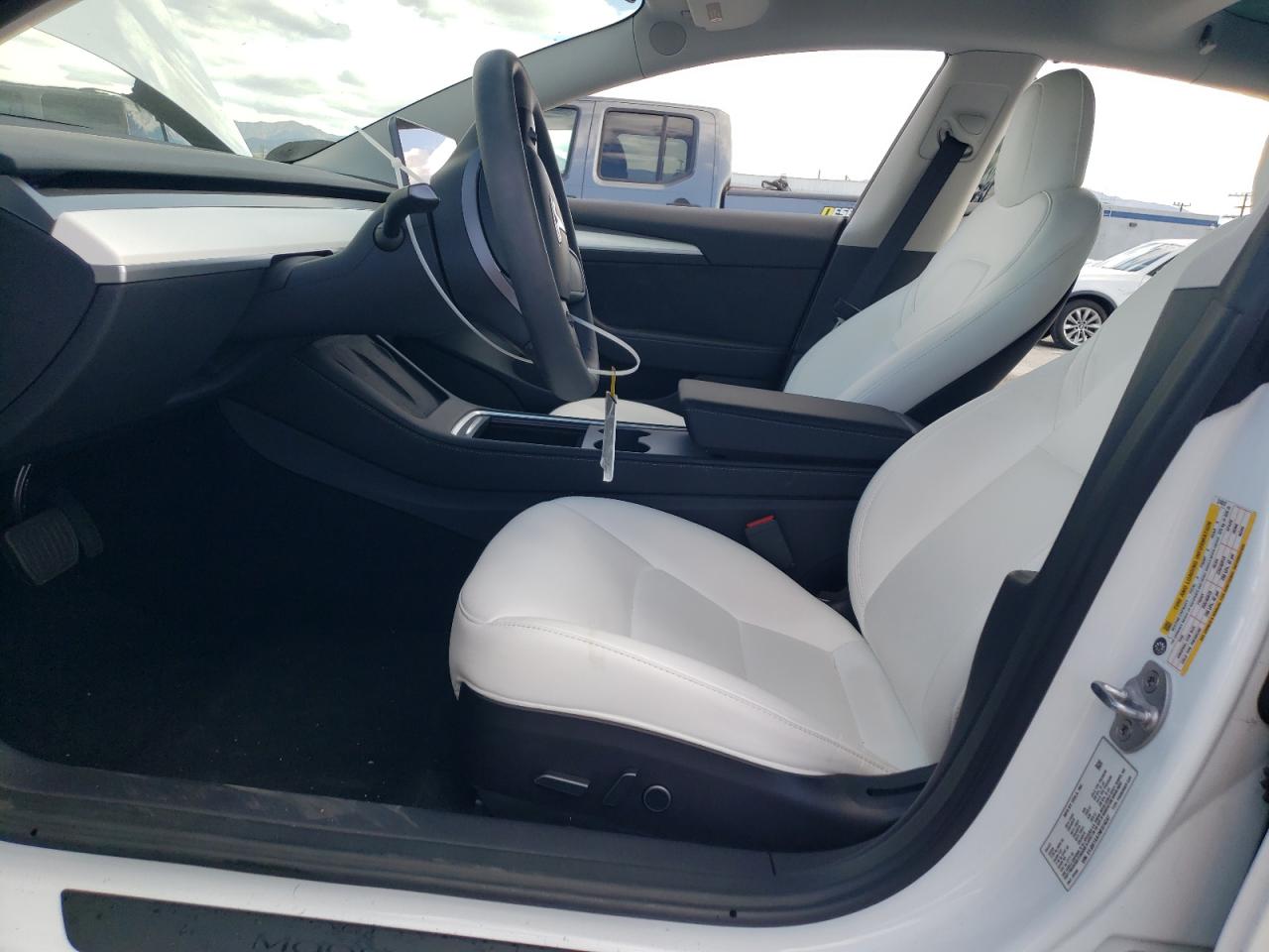 Photo 6 VIN: 5YJ3E1EA7NF374247 - TESLA MODEL 3 