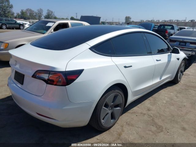 Photo 3 VIN: 5YJ3E1EA7NF374328 - TESLA MODEL 3 