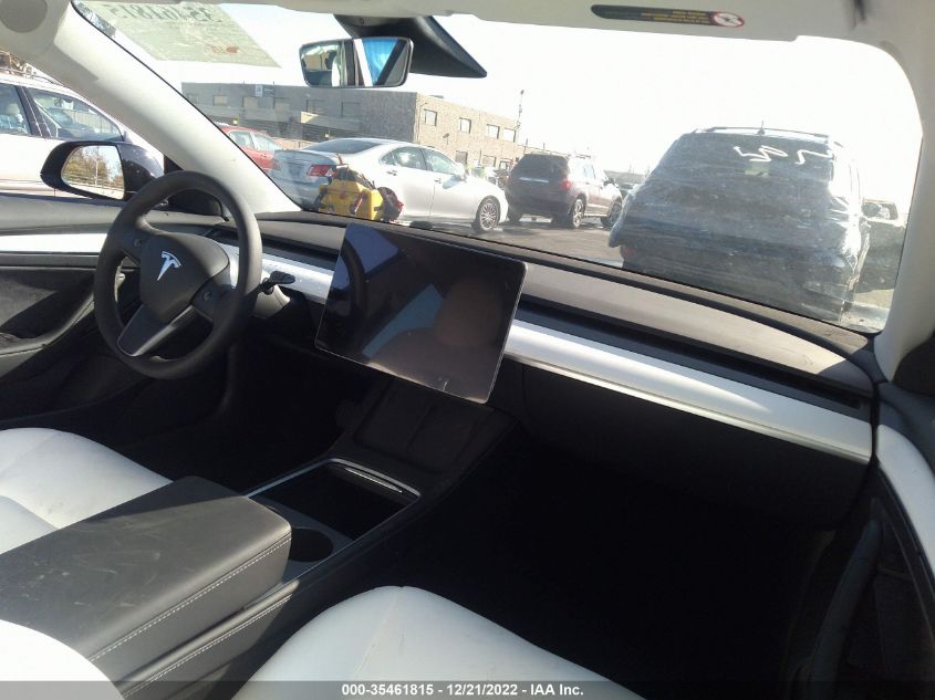 Photo 4 VIN: 5YJ3E1EA7PF384652 - TESLA MODEL 3 