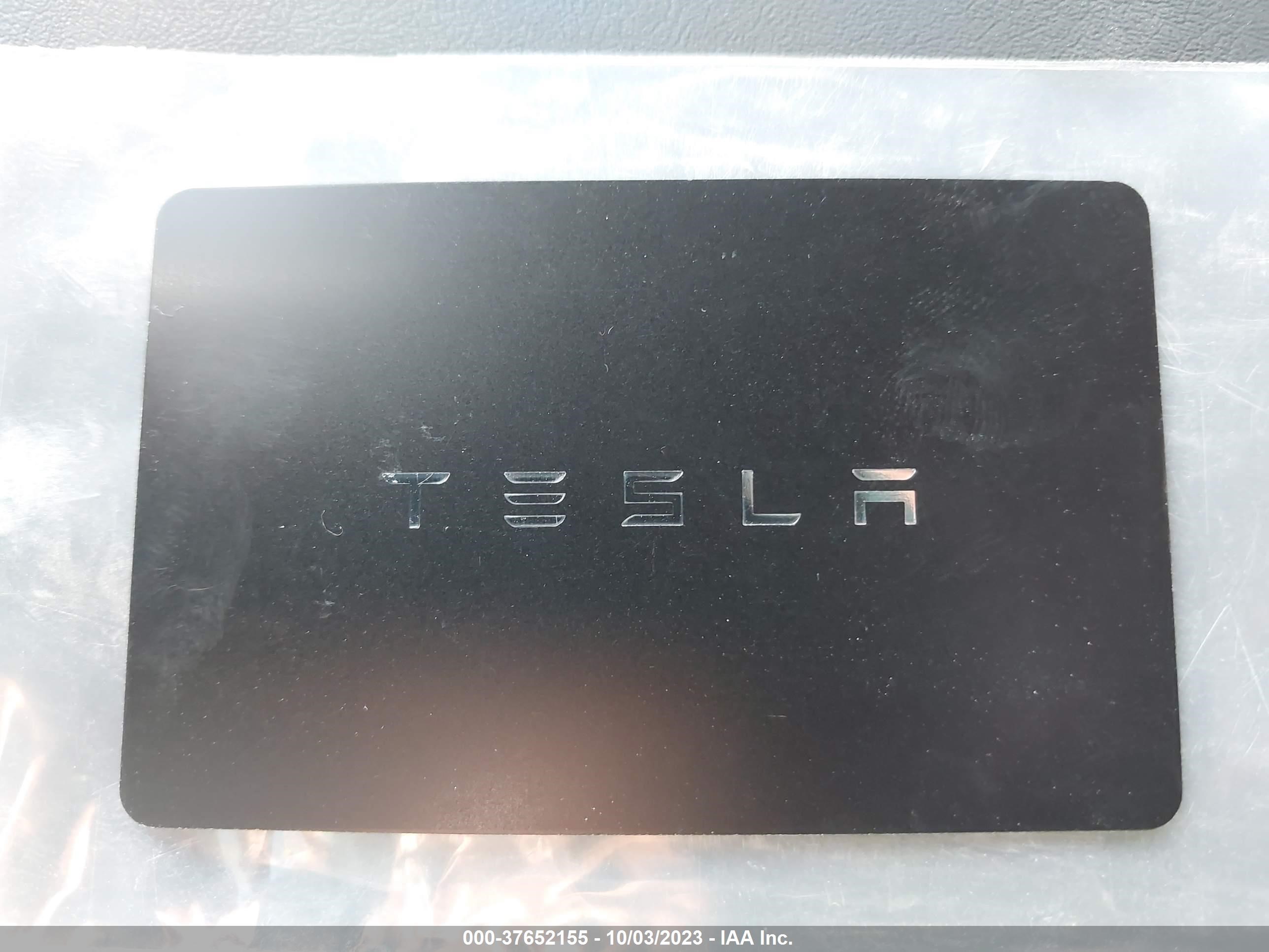 Photo 10 VIN: 5YJ3E1EA7PF385316 - TESLA MODEL 3 