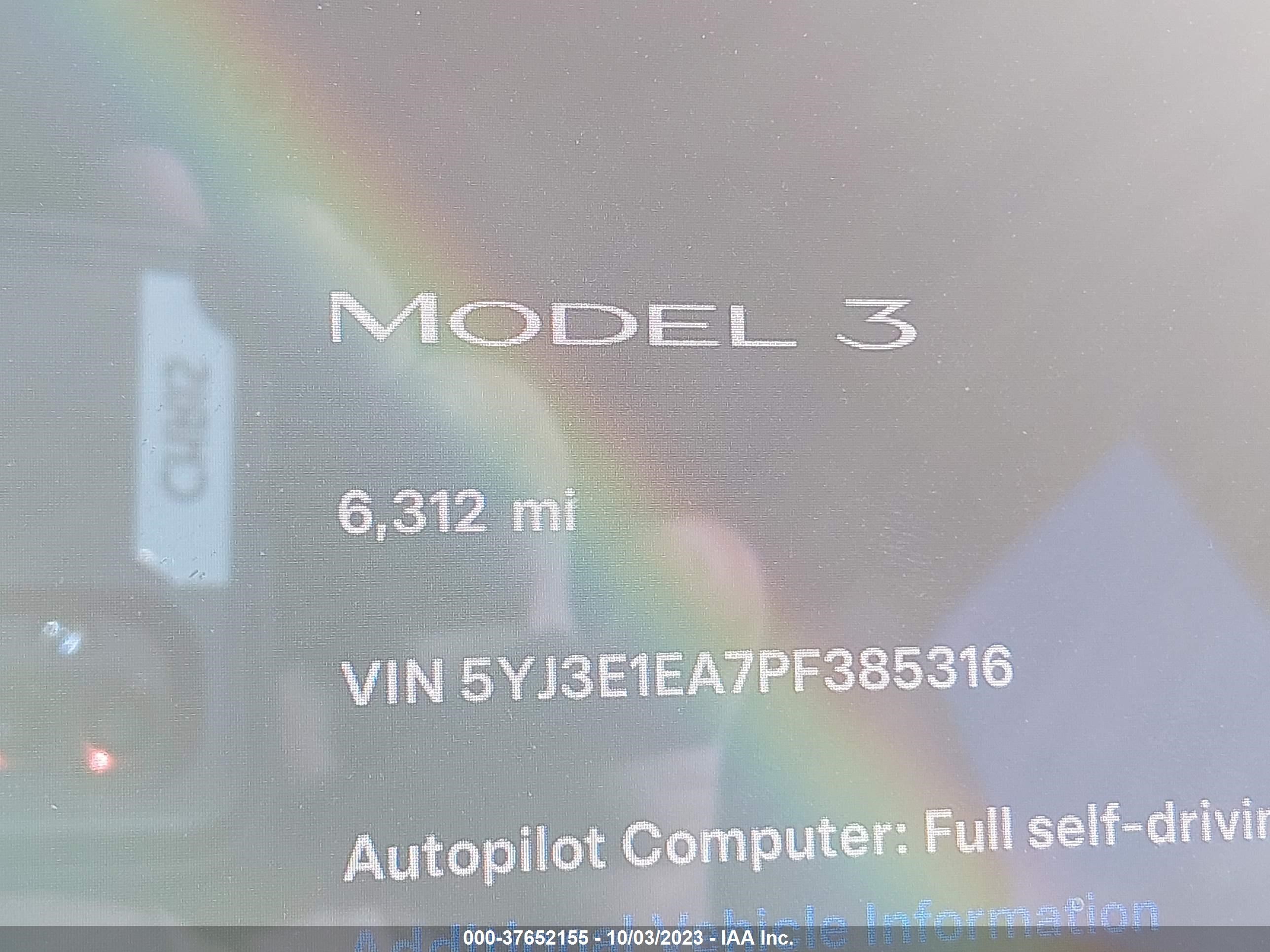 Photo 6 VIN: 5YJ3E1EA7PF385316 - TESLA MODEL 3 