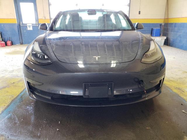 Photo 4 VIN: 5YJ3E1EA7PF434840 - TESLA MODEL 3 