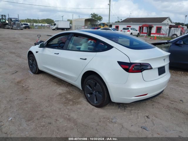 Photo 2 VIN: 5YJ3E1EA7PF516762 - TESLA MODEL 3 