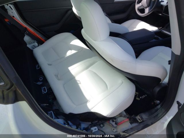 Photo 7 VIN: 5YJ3E1EA7PF516762 - TESLA MODEL 3 