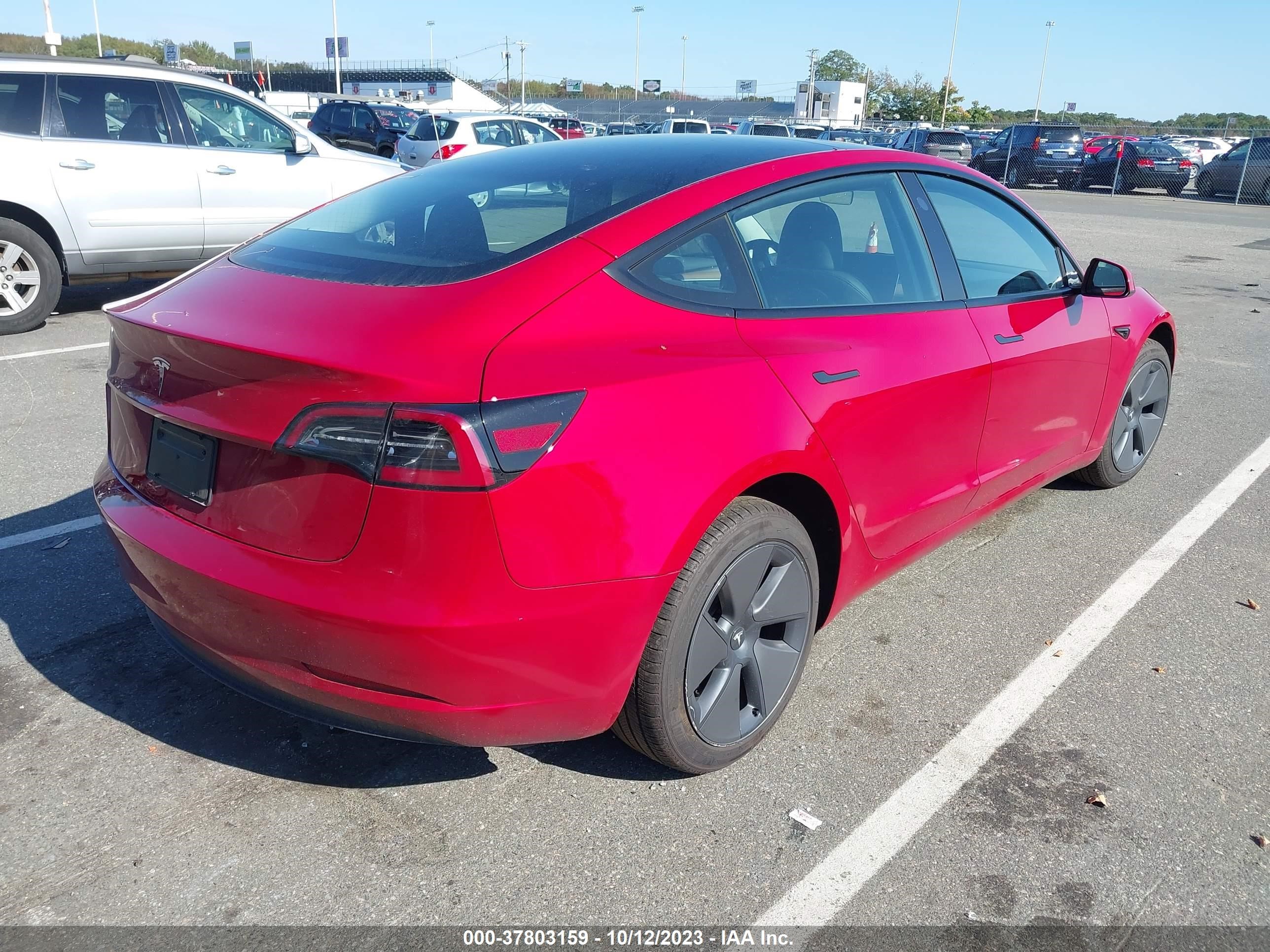 Photo 3 VIN: 5YJ3E1EA7PF555500 - TESLA MODEL 3 