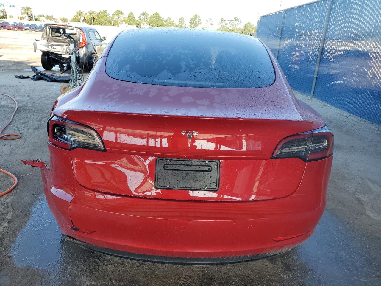 Photo 5 VIN: 5YJ3E1EA7PF563502 - TESLA MODEL 3 