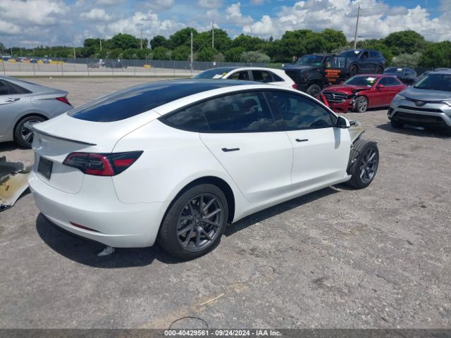 Photo 3 VIN: 5YJ3E1EA7PF564407 - TESLA MODEL 3 