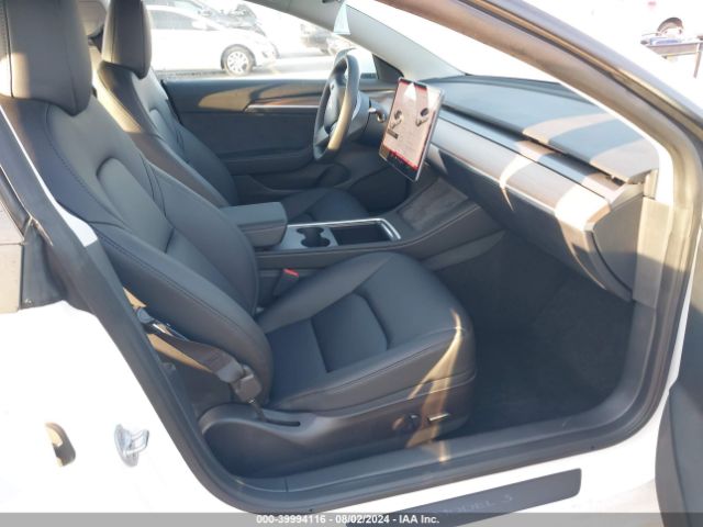 Photo 4 VIN: 5YJ3E1EA7PF602430 - TESLA MODEL 3 