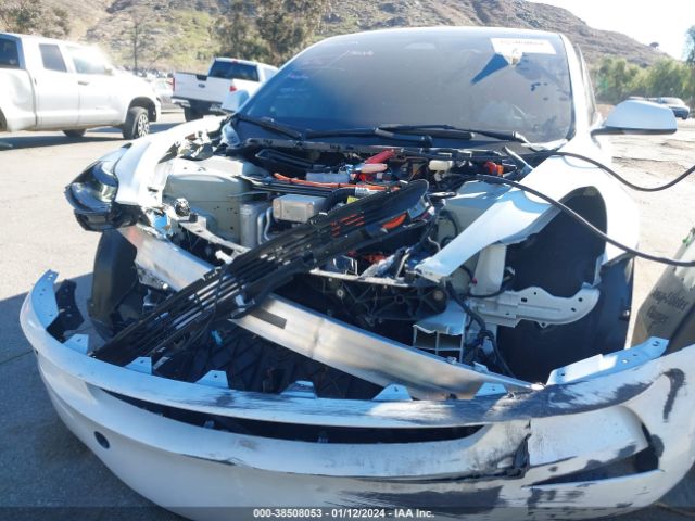 Photo 5 VIN: 5YJ3E1EA7PF606154 - TESLA MODEL 3 