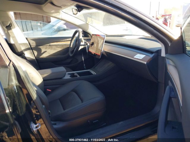 Photo 4 VIN: 5YJ3E1EA7PF609586 - TESLA MODEL 3 