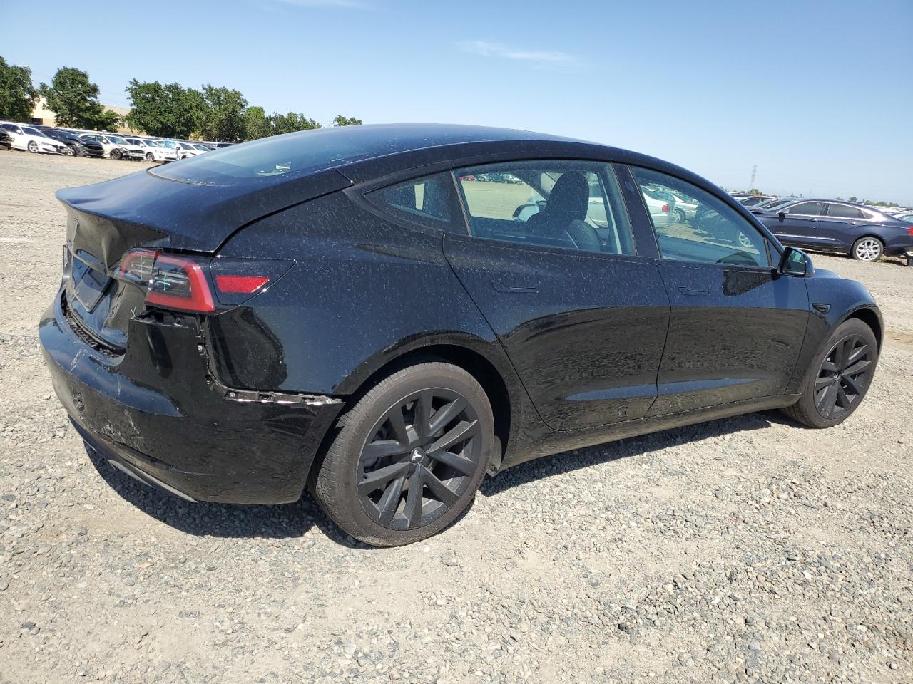 Photo 2 VIN: 5YJ3E1EA7PF627148 - TESLA MODEL 3 