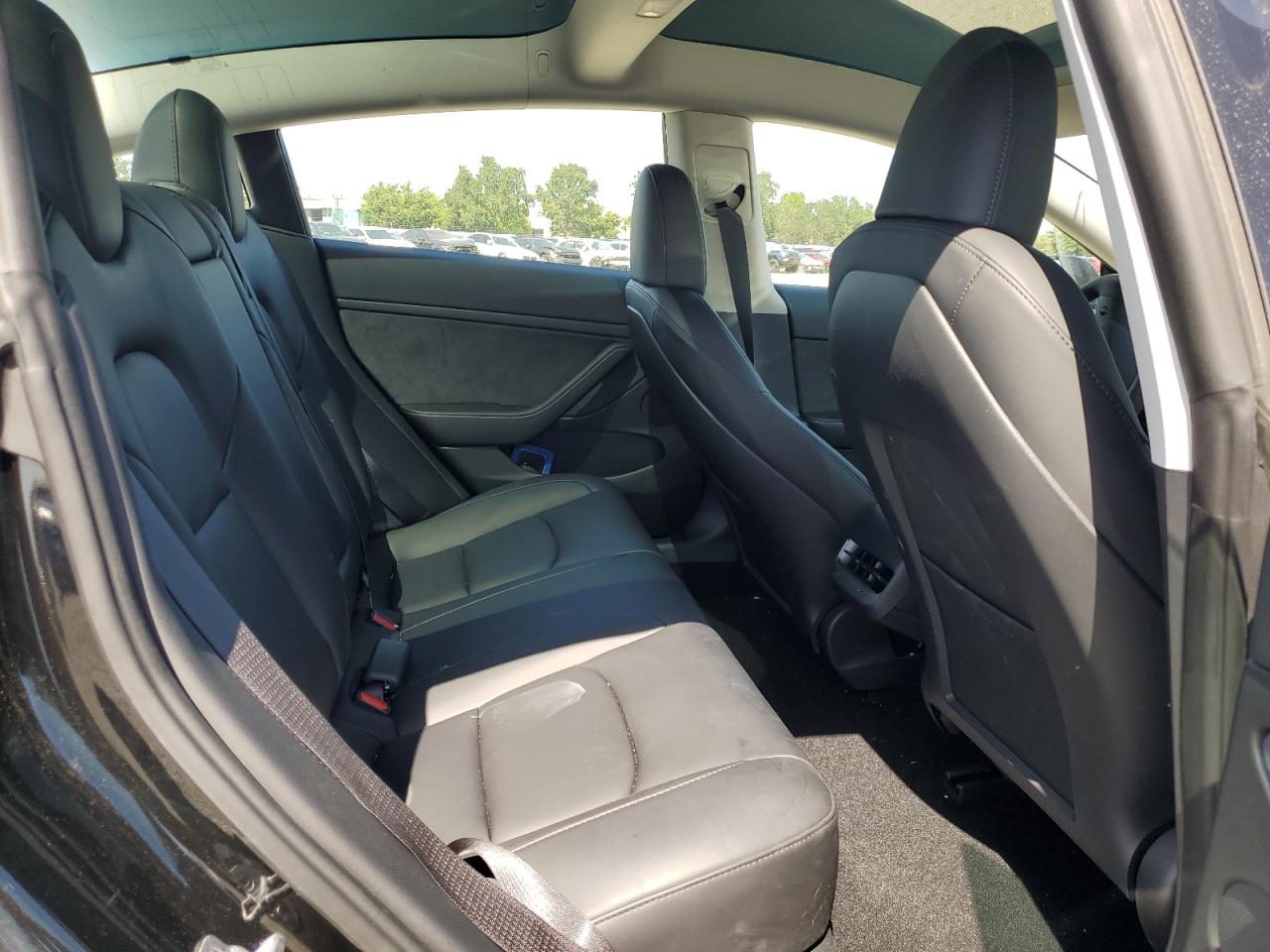 Photo 9 VIN: 5YJ3E1EA7PF627148 - TESLA MODEL 3 