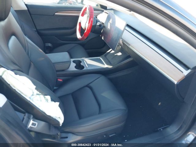 Photo 4 VIN: 5YJ3E1EA7PF651823 - TESLA MODEL 3 