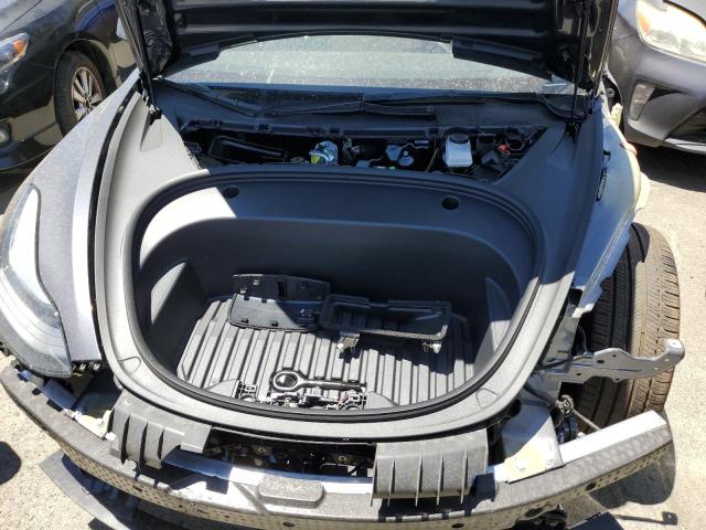 Photo 10 VIN: 5YJ3E1EA7PF684496 - TESLA MODEL 3 