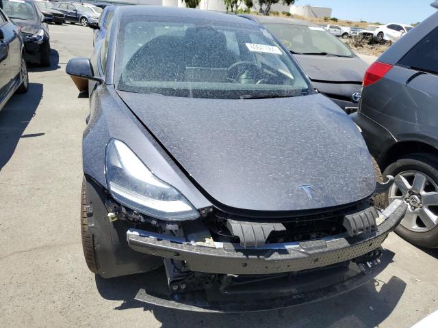 Photo 4 VIN: 5YJ3E1EA7PF684496 - TESLA MODEL 3 