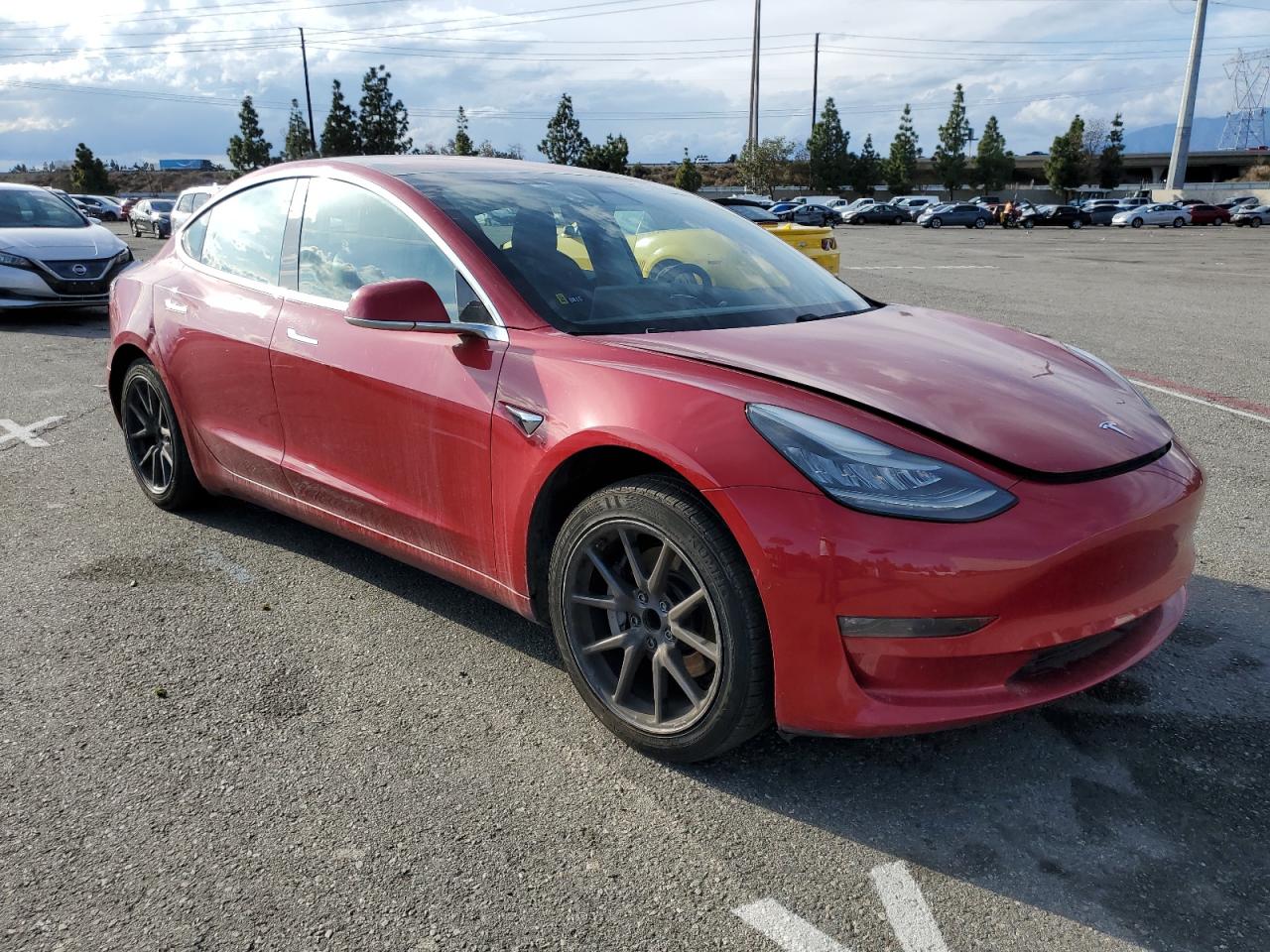 Photo 3 VIN: 5YJ3E1EA8JF008825 - TESLA MODEL 3 