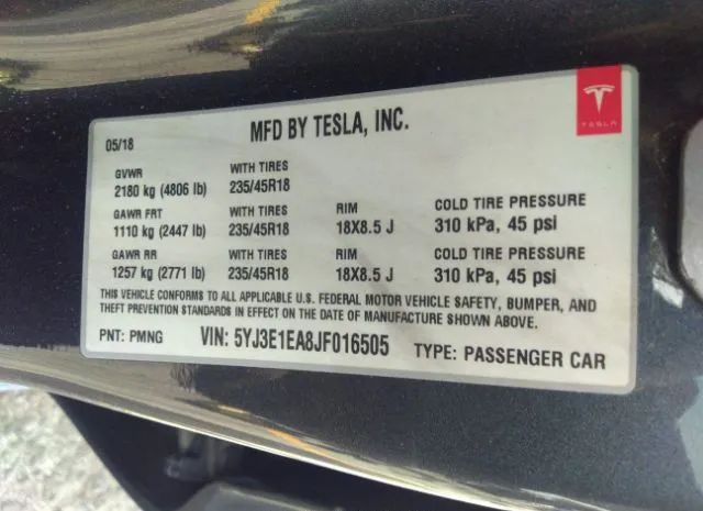 Photo 8 VIN: 5YJ3E1EA8JF016505 - TESLA MODEL 3 