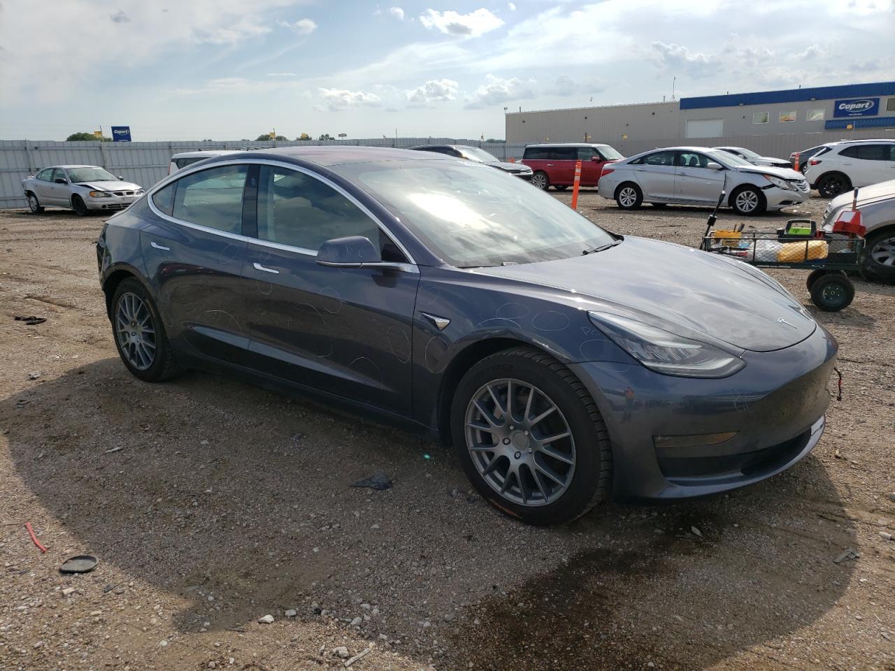 Photo 3 VIN: 5YJ3E1EA8JF017590 - TESLA MODEL 3 