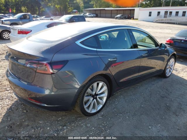 Photo 3 VIN: 5YJ3E1EA8JF017718 - TESLA MODEL 3 