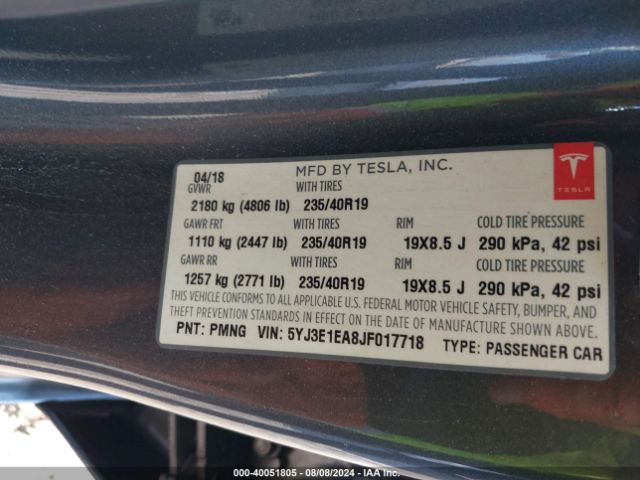 Photo 8 VIN: 5YJ3E1EA8JF017718 - TESLA MODEL 3 