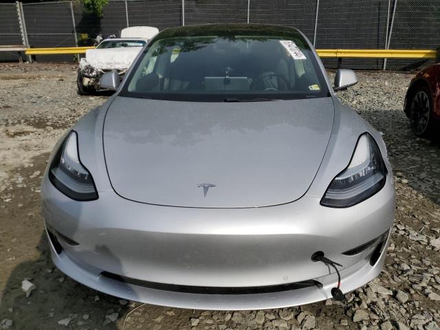 Photo 4 VIN: 5YJ3E1EA8JF021932 - TESLA MODEL 3 