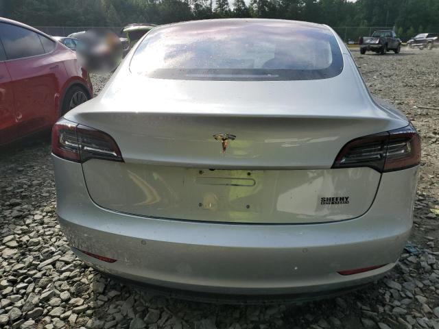 Photo 5 VIN: 5YJ3E1EA8JF021932 - TESLA MODEL 3 