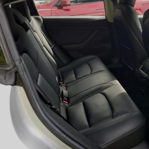 Photo 9 VIN: 5YJ3E1EA8JF021932 - TESLA MODEL 3 