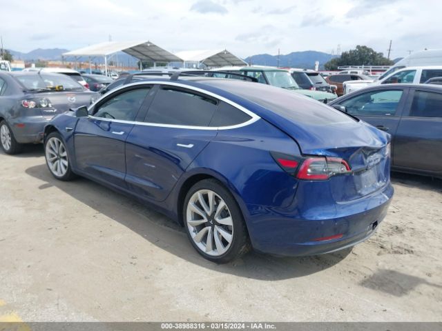 Photo 2 VIN: 5YJ3E1EA8JF035863 - TESLA MODEL 3 