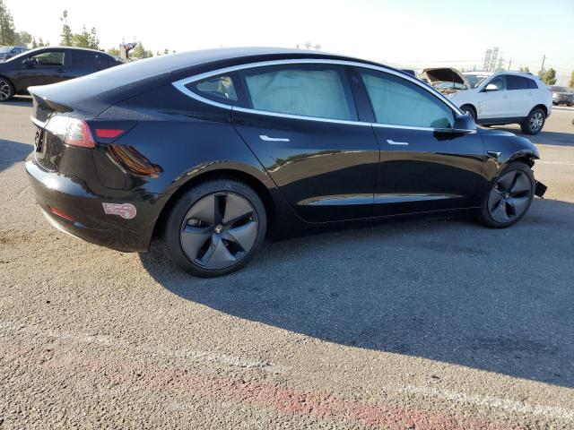 Photo 2 VIN: 5YJ3E1EA8JF043218 - TESLA MODEL 3 