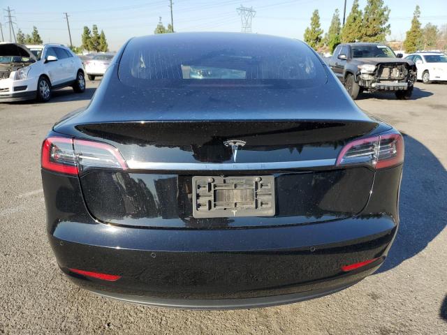 Photo 5 VIN: 5YJ3E1EA8JF043218 - TESLA MODEL 3 