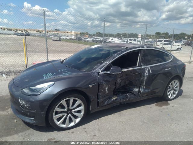 Photo 5 VIN: 5YJ3E1EA8JF059581 - TESLA MODEL 3 