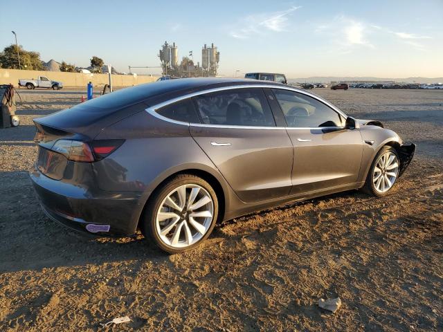 Photo 2 VIN: 5YJ3E1EA8JF060455 - TESLA MODEL 3 