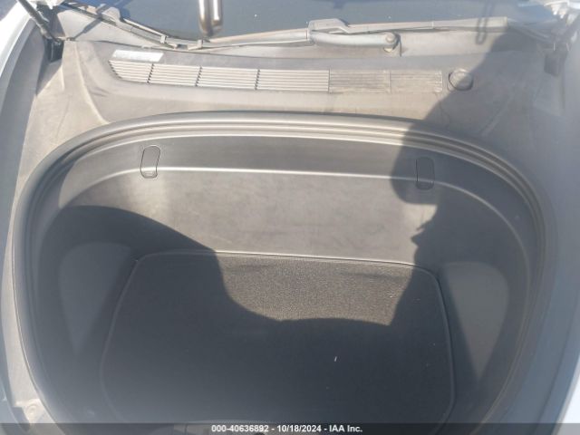 Photo 9 VIN: 5YJ3E1EA8JF062450 - TESLA MODEL 3 