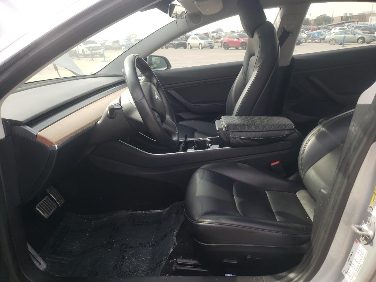 Photo 6 VIN: 5YJ3E1EA8JF098879 - TESLA MODEL 3 