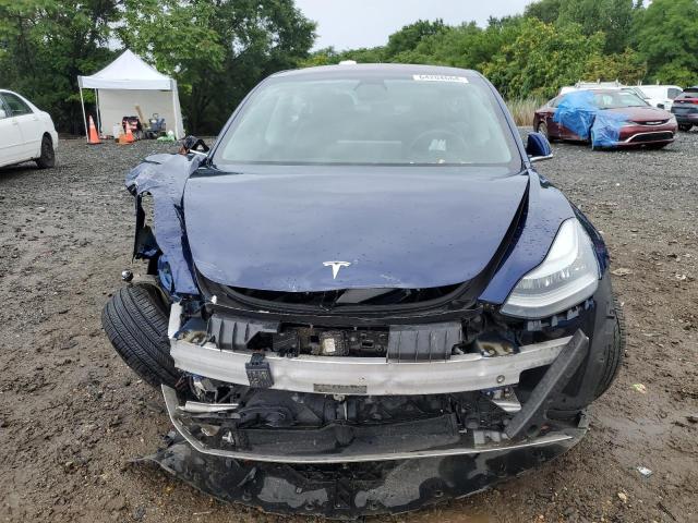 Photo 4 VIN: 5YJ3E1EA8JF102610 - TESLA MODEL 3 