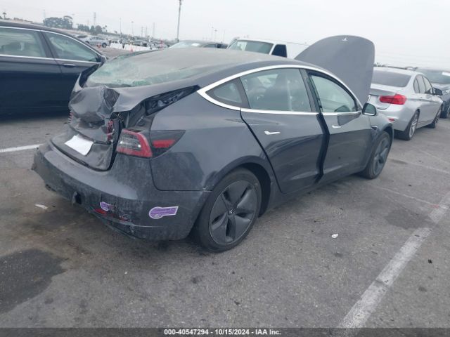 Photo 3 VIN: 5YJ3E1EA8JF123909 - TESLA MODEL 3 