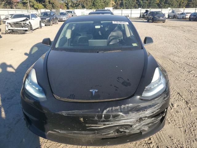 Photo 4 VIN: 5YJ3E1EA8JF152763 - TESLA MODEL 3 