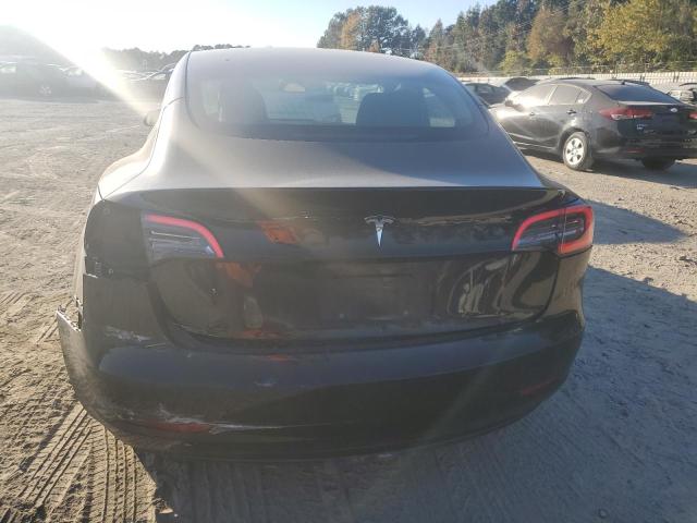 Photo 5 VIN: 5YJ3E1EA8JF152763 - TESLA MODEL 3 