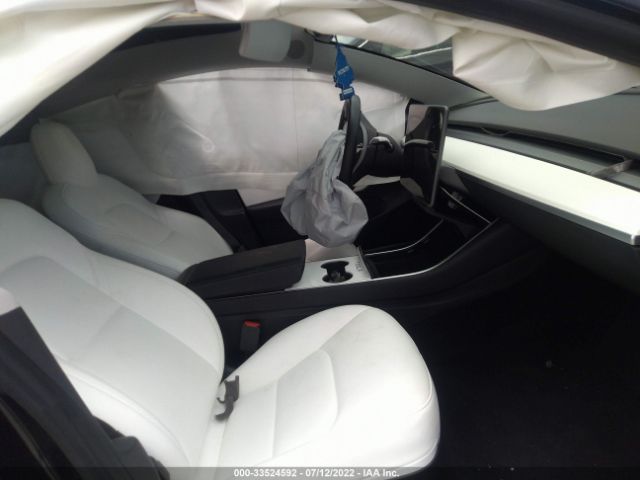 Photo 4 VIN: 5YJ3E1EA8JF155226 - TESLA MODEL 3 