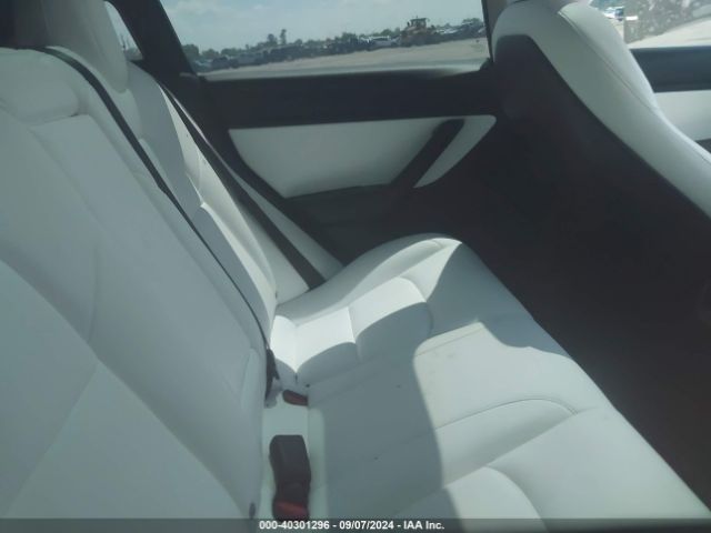 Photo 7 VIN: 5YJ3E1EA8KF302064 - TESLA MODEL 3 