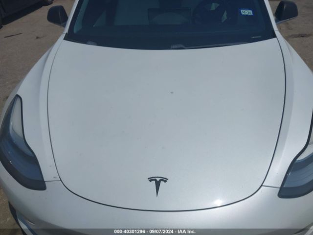 Photo 9 VIN: 5YJ3E1EA8KF302064 - TESLA MODEL 3 