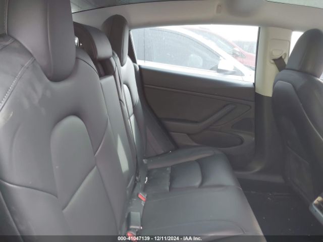 Photo 7 VIN: 5YJ3E1EA8KF305451 - TESLA MODEL 3 