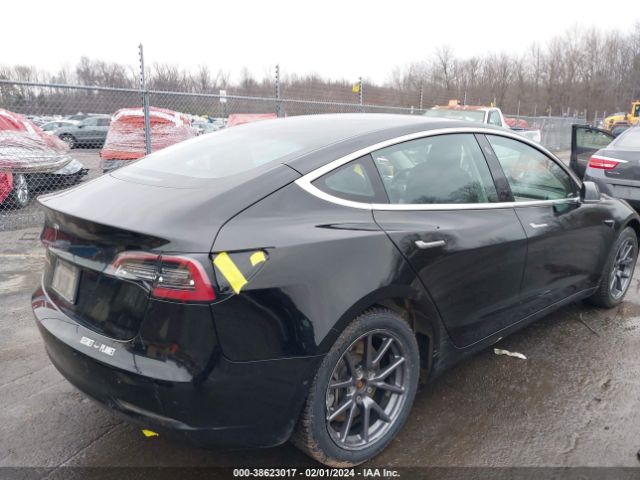 Photo 3 VIN: 5YJ3E1EA8KF306423 - TESLA MODEL 3 