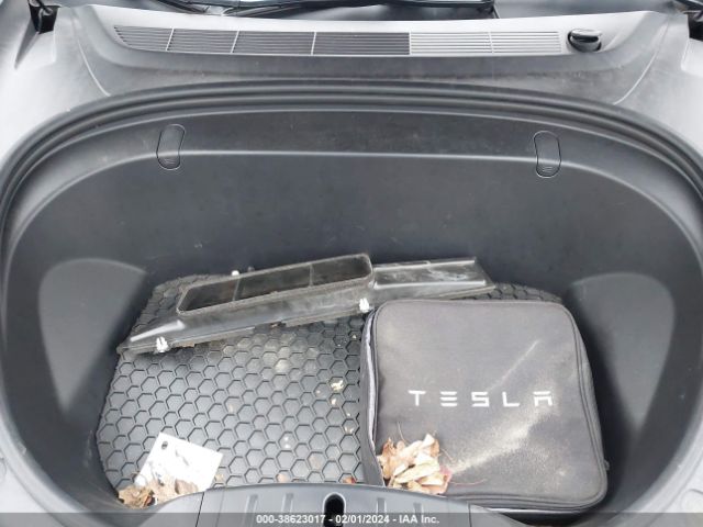 Photo 9 VIN: 5YJ3E1EA8KF306423 - TESLA MODEL 3 