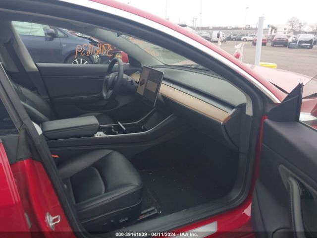 Photo 4 VIN: 5YJ3E1EA8KF308396 - TESLA MODEL 3 